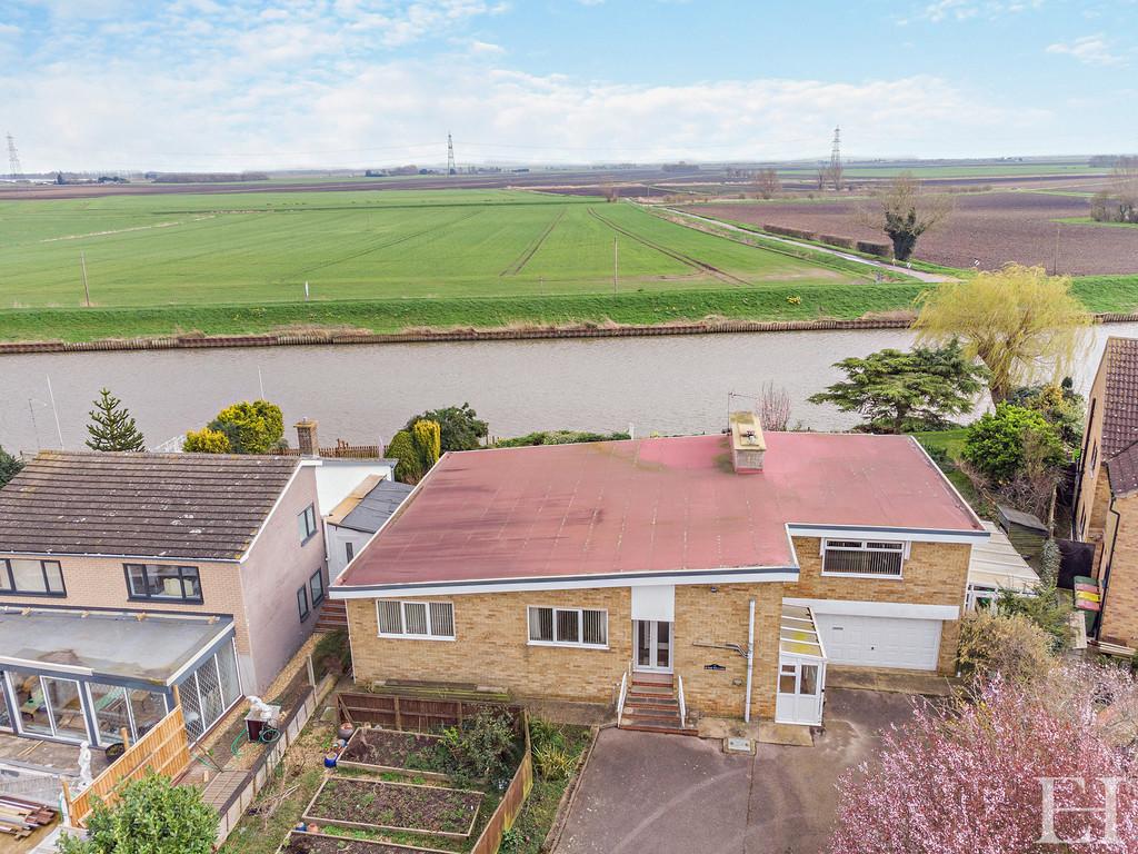 Littleport, Ely 3 bed detached bungalow for sale £500,000