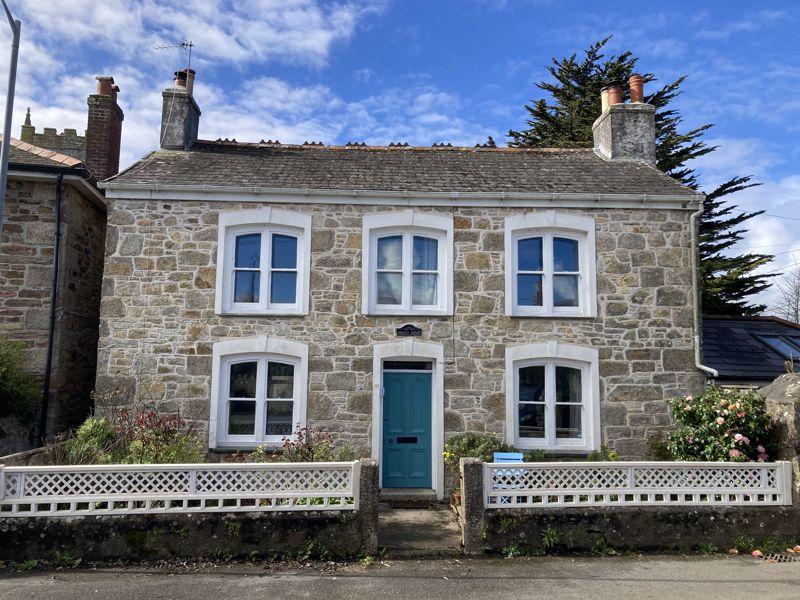 Churchtown, Illogan, Character Property 3 bed character property for