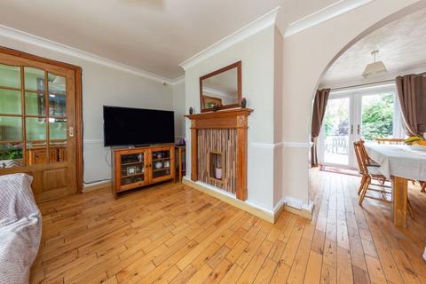 10 Somers Square, Welham Green, Hatfield, AL9 7PS