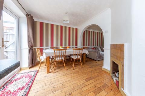 10 Somers Square, Welham Green, Hatfield, AL9 7PS