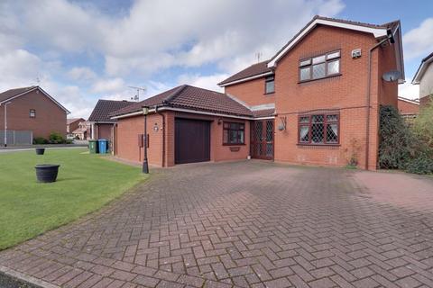 4 bedroom detached house for sale, Grocott Close, Stafford ST19