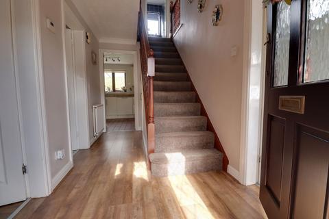 1 Grocott Close, Penkridge, Stafford, ST19 5SN