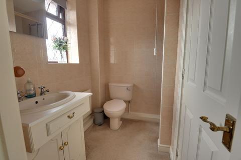 1 Grocott Close, Penkridge, Stafford, ST19 5SN