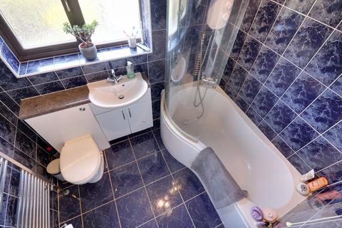 1 Grocott Close, Penkridge, Stafford, ST19 5SN