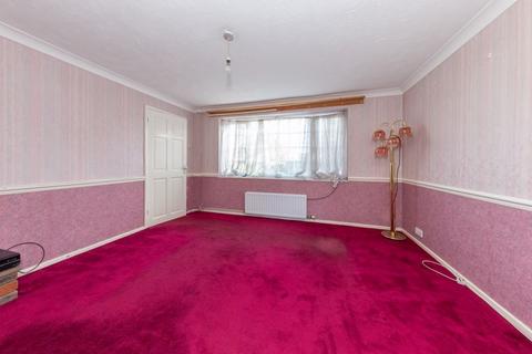 2 Somers Square, Welham Green, Hatfield, AL9 7PS