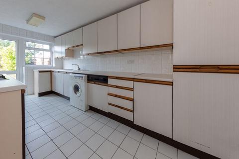 2 Somers Square, Welham Green, Hatfield, AL9 7PS
