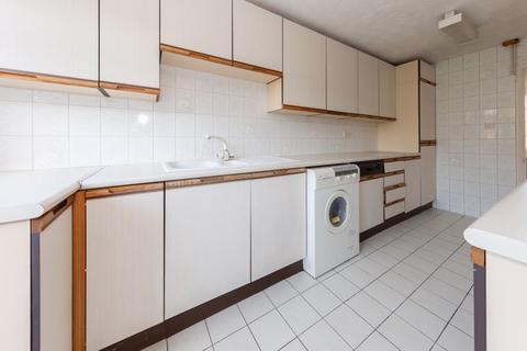 2 Somers Square, Welham Green, Hatfield, AL9 7PS