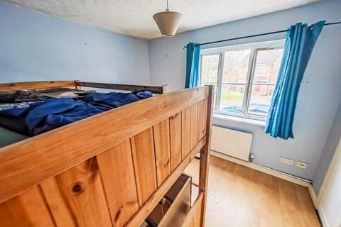 4 Carnoustie Close, London, SE28 8SH