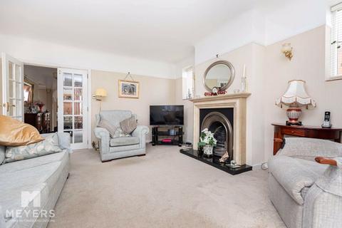 4 bedroom property for sale, Gainsborough Road, Littledown, Bournemouth, BH7