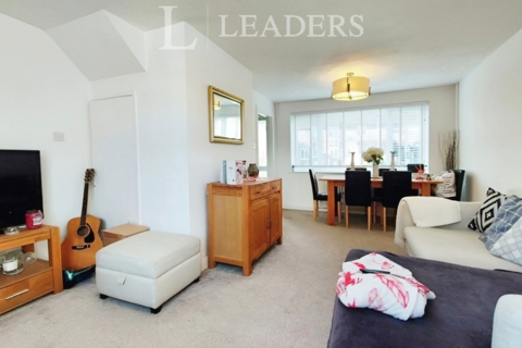 2 bedroom end of terrace house to rent, Parker Road, Wittering PE8