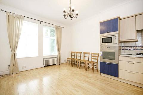 1 bedroom apartment to rent, Golders Green Road, London, NW11
