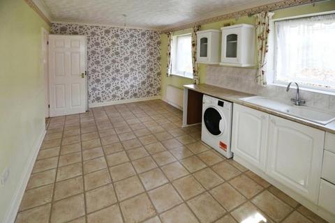 2 bedroom bungalow for sale, Norwich Close, Wisbech, Cambridgeshire, PE13 3XB