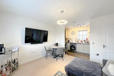 2 bedroom apartment to rent, Tyne Way, Rushden, Northamptonshire, NN10 0GT