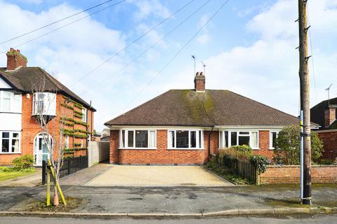 2 bedroom semi-detached bungalow for sale, Catesby Road, Rugby, CV22