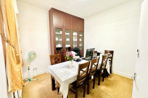 30 Nova Road, Croydon, CR0 2TL