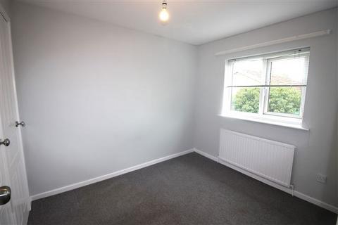 2 bedroom flat to rent, Ricknald Close, Aughton, Sheffield, S26 3XZ