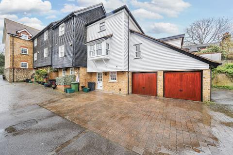 3 bedroom end of terrace house for sale, Eugenie Mews, Chislehurst