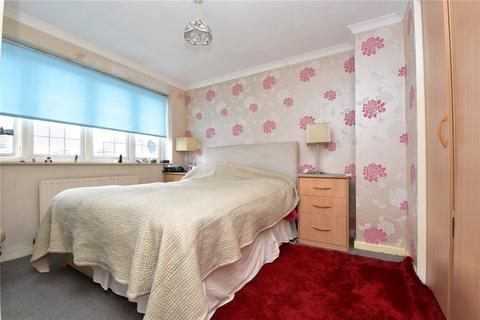 30 Swaledale Road, Dartford, DA2 6JZ