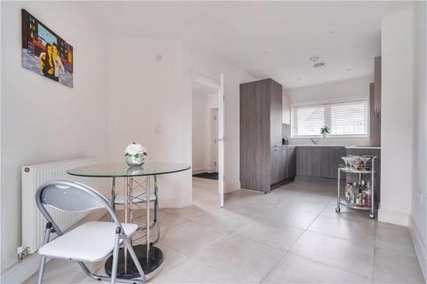 22 Bloomfields, Rainham, Gillingham, ME8 7DD