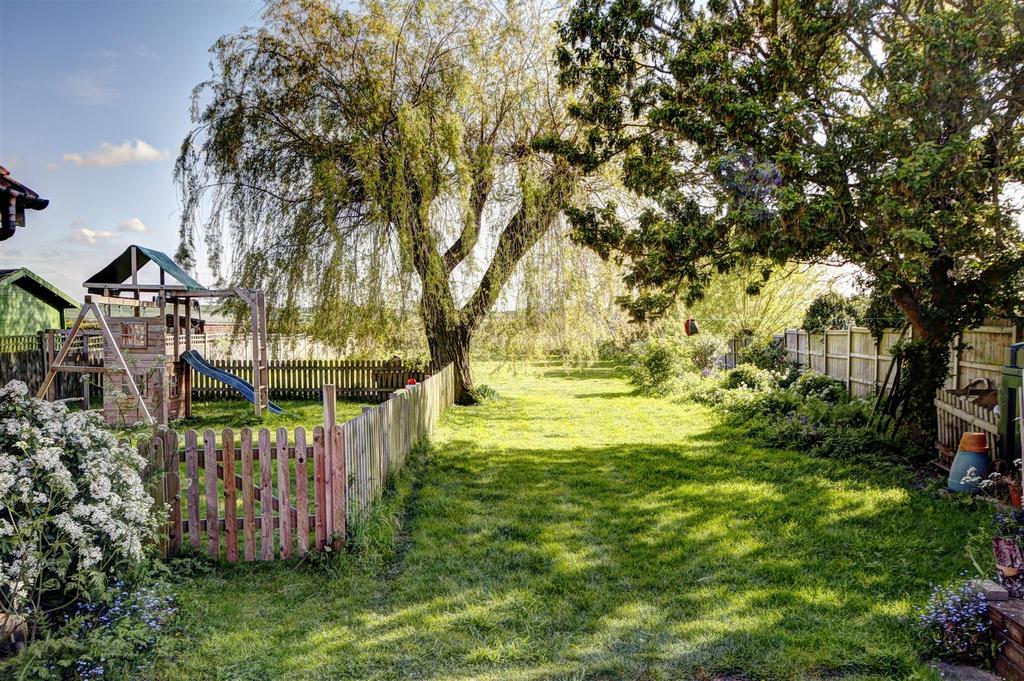Garden 2.jpg