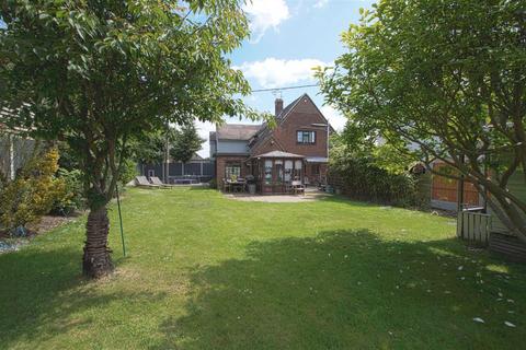 undefined, Brabner Gardens, Billericay CM11