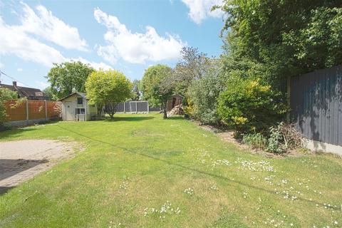 undefined, Brabner Gardens, Billericay CM11