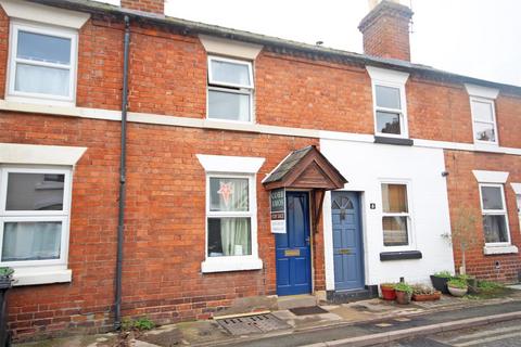 2 bedroom terraced house for sale, Guildford Street, Hereford - No onward chain!