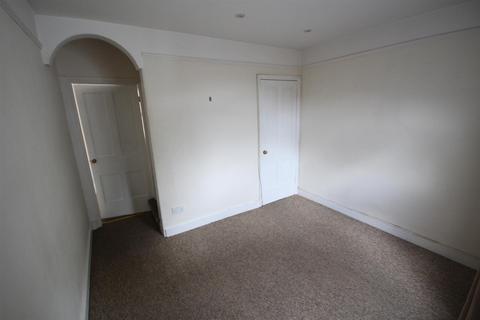 2 bedroom terraced house for sale, Guildford Street, Hereford - No onward chain!