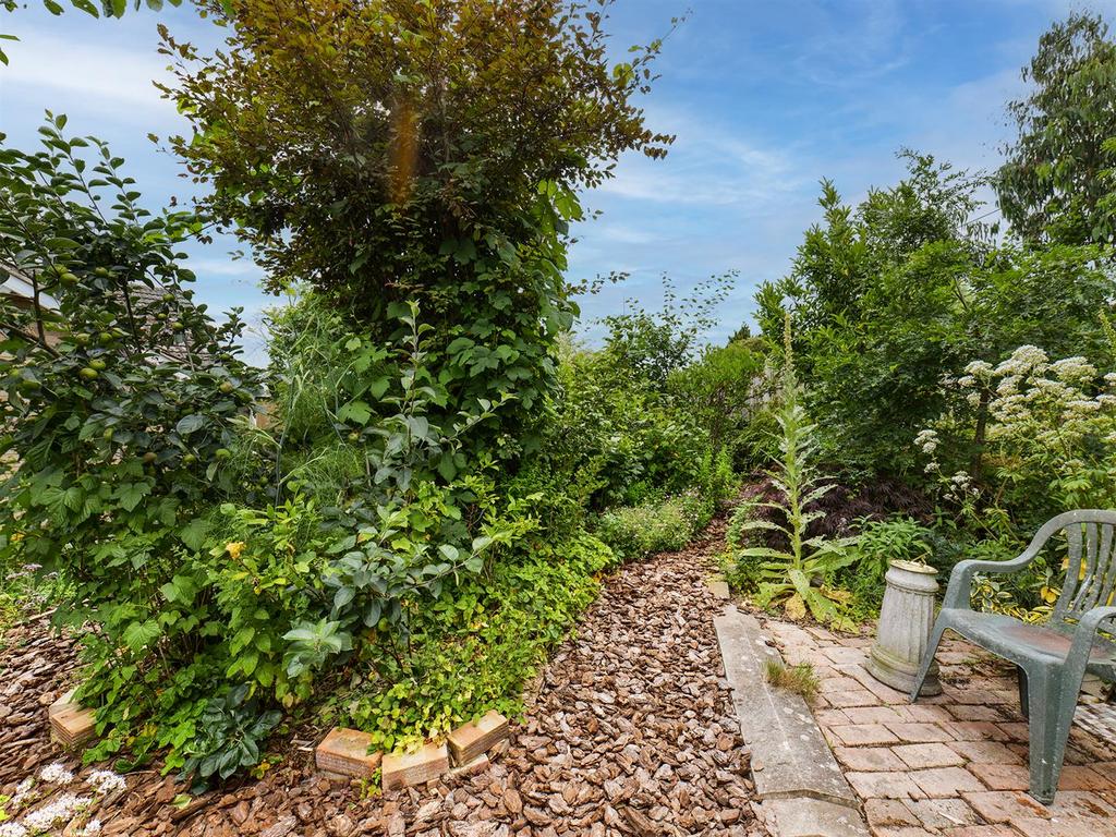 Garden 2.jpg