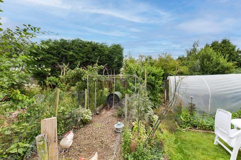 Fairbourne Church Road, Clehonger, Hereford, HR2 9SE