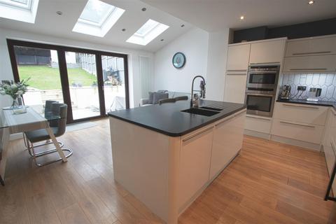 43 Crown Road, Billericay, CM11 2AD