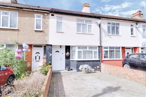 37 Grange Road, Aveley, South Ockendon, RM15 4ER
