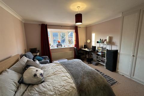 4 bedroom house to rent, Well Oak Park, Exeter EX2
