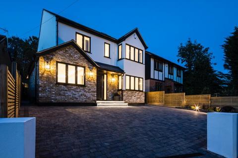 46 Crown Road, Billericay, CM11 2AE