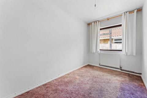 5 Dorrit Crescent, Guildford, GU3 3AL