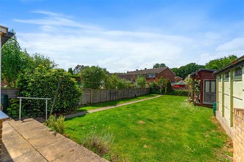 5 Dorrit Crescent, Guildford, GU3 3AL