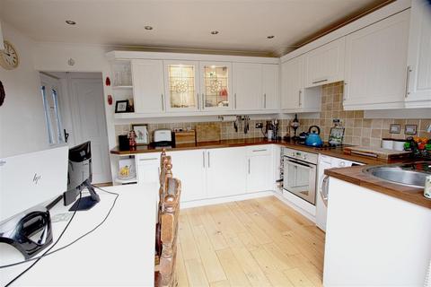 14 Cornflower Gardens, Billericay, CM12 0TQ