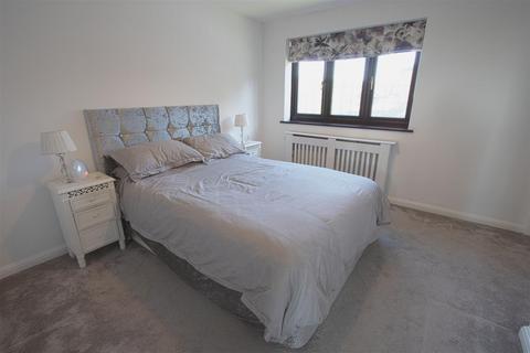 6 Brandon Close, Billericay, CM12 0YY