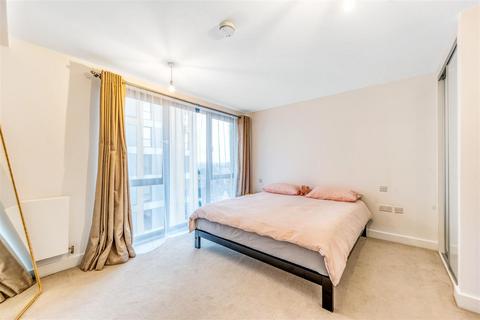 1 bedroom flat for sale, London Road, Sevenoaks