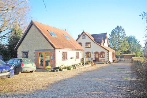 5 bedroom detached house for sale, Preston Wynne, Hereford