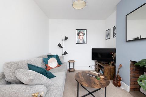 93c Quantock Road, Bristol, BS3 4PQ