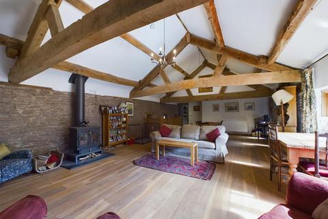 4 bedroom barn conversion for sale, Westbrook, Herefordshire - Motivated Vendor