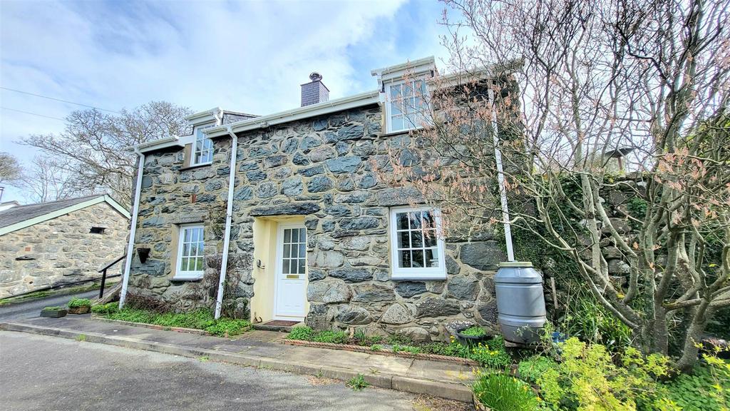 Penrhiw, Dyffryn Ardudwy 2 bed detached house for sale £295,000