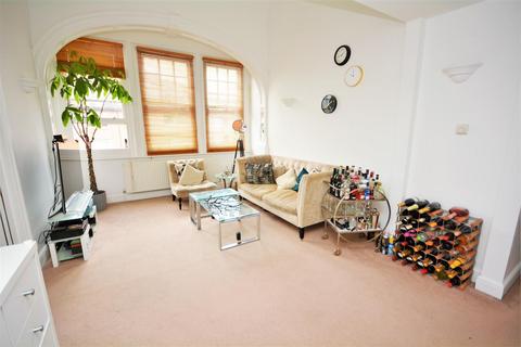 2 bedroom apartment to rent, North Road, Wimbledon SW19