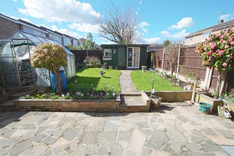 13 Beams Way, Billericay, CM11 2NN