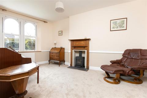 206 Devizes Road, Hilperton, Trowbridge, BA14 7QP