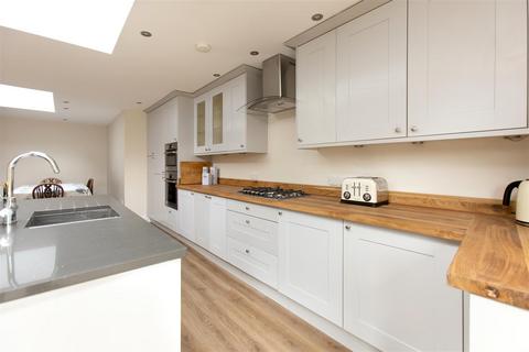206 Devizes Road, Hilperton, Trowbridge, BA14 7QP