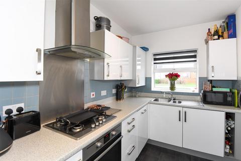 3 Leap Gate, Trowbridge, BA14 6GJ