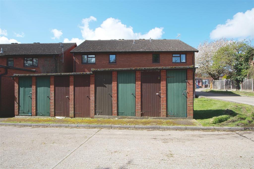 Shed.jpg