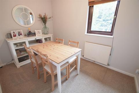 4 Cherry Trees, Ingatestone, CM4 0AP